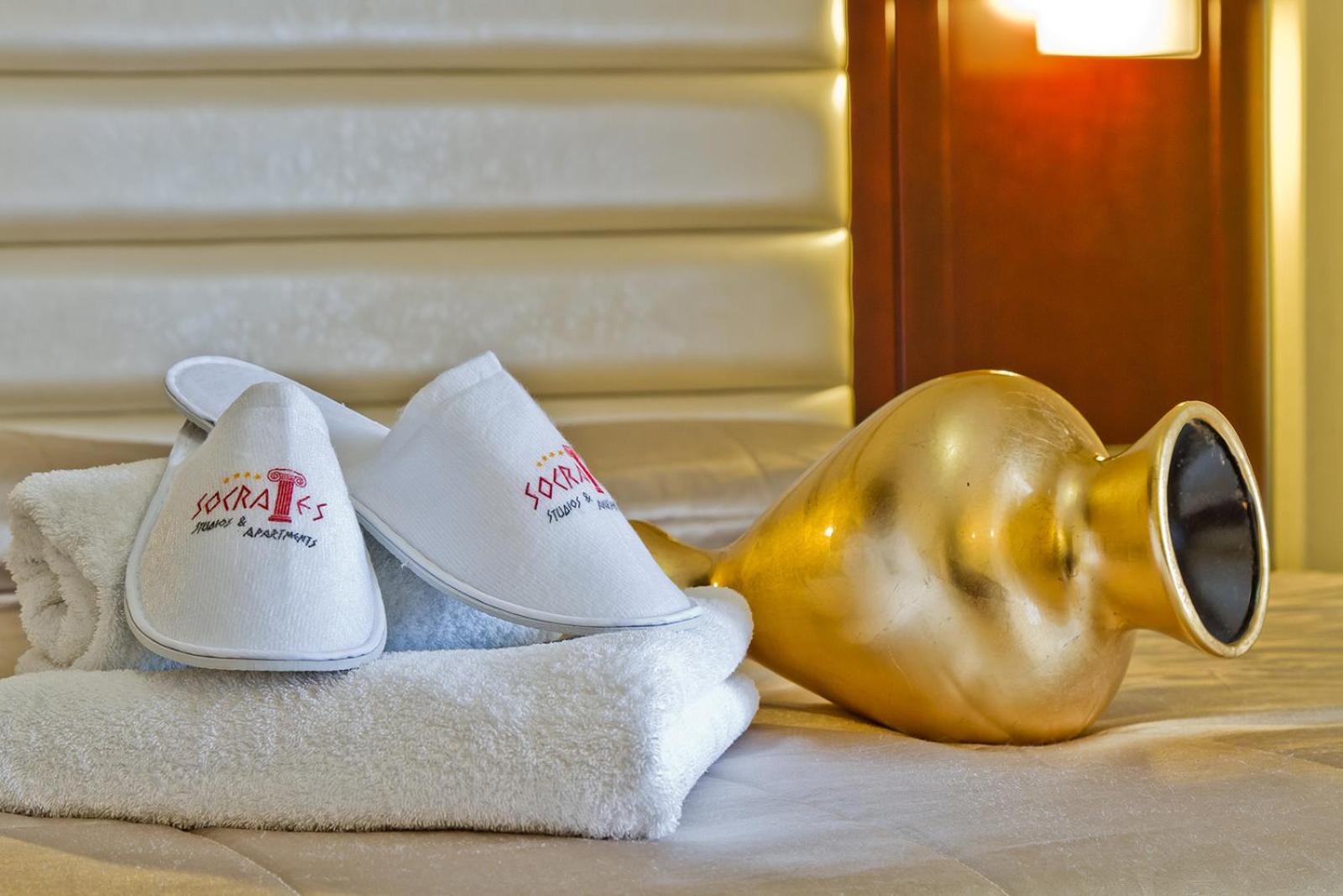 Socrates Hotel Apartments Karpathos Bagian luar foto