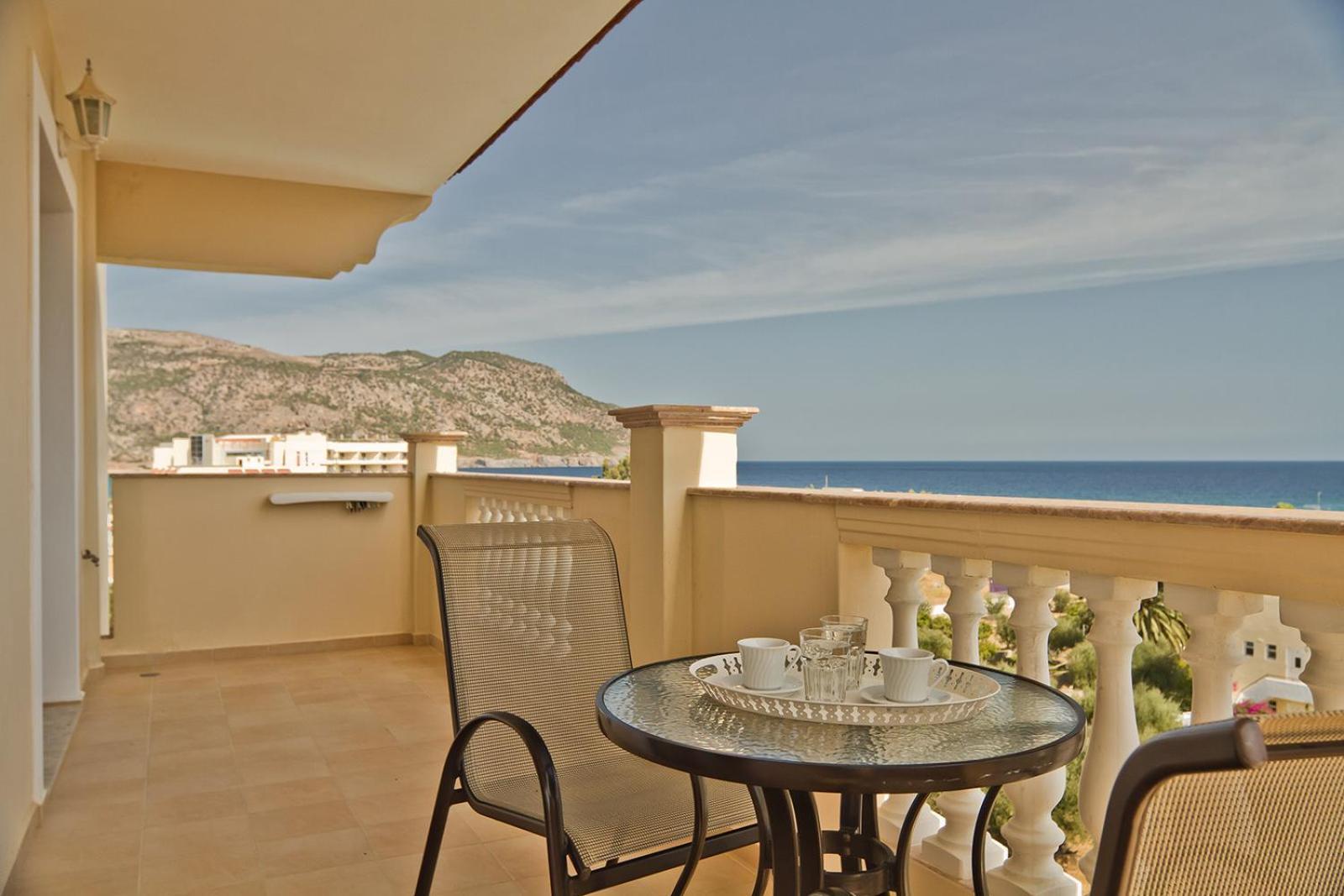 Socrates Hotel Apartments Karpathos Bagian luar foto